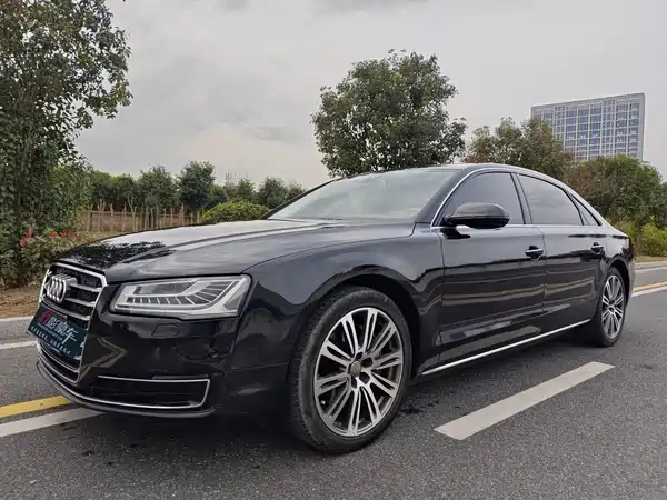 Audi A8 2016