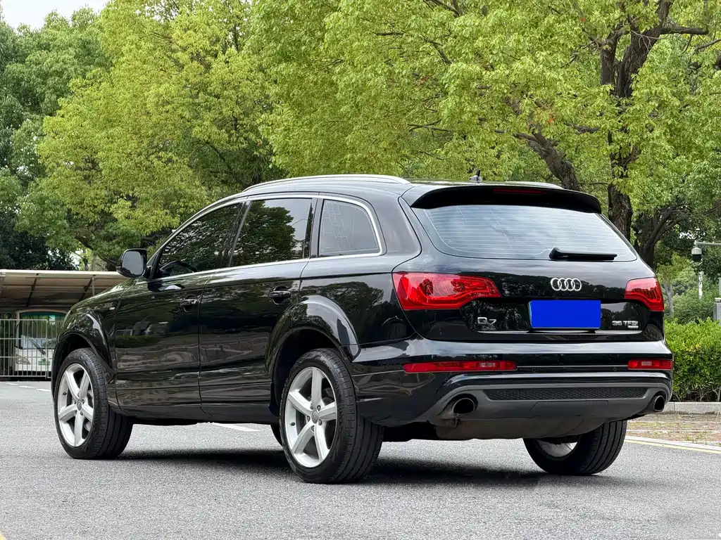Audi Q7 2013 — фото 4