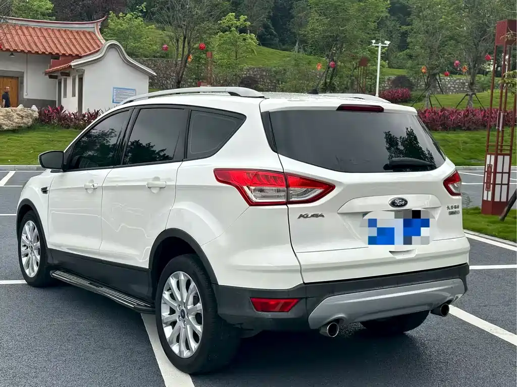 Ford Kuga 2015 — фото 7