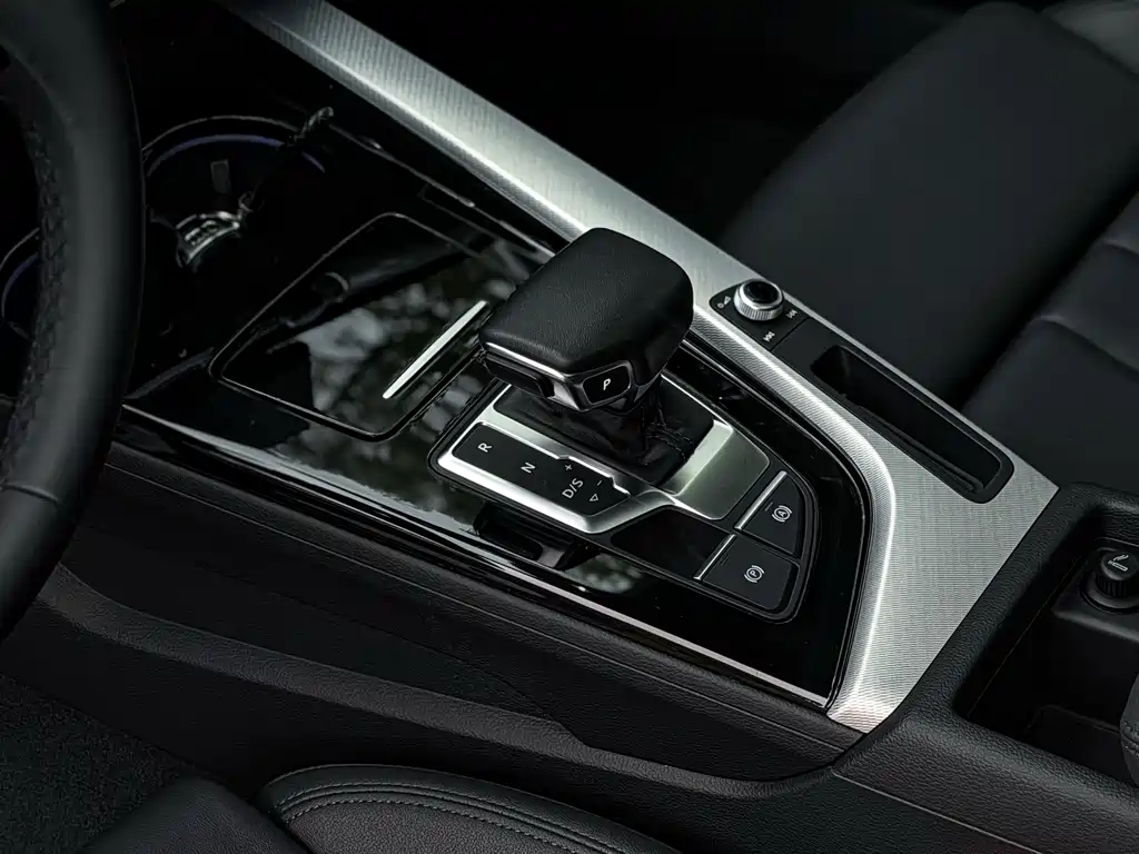 Audi A5 2023 — фото 11