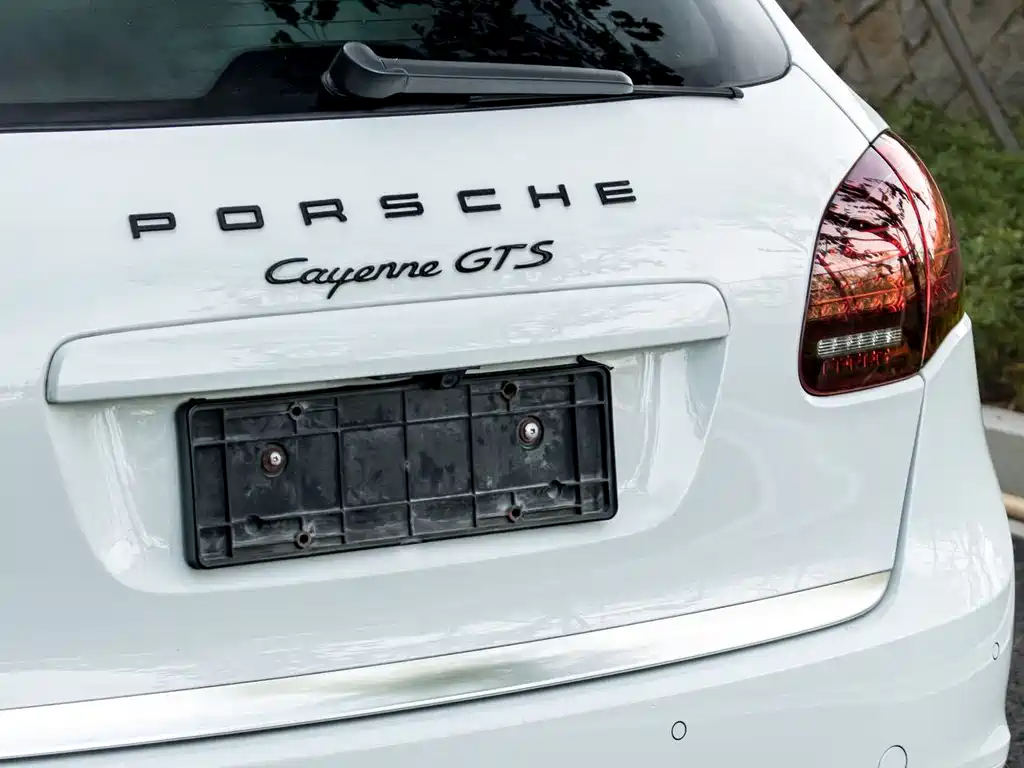Porsche Cayenne 2014 — фото 7
