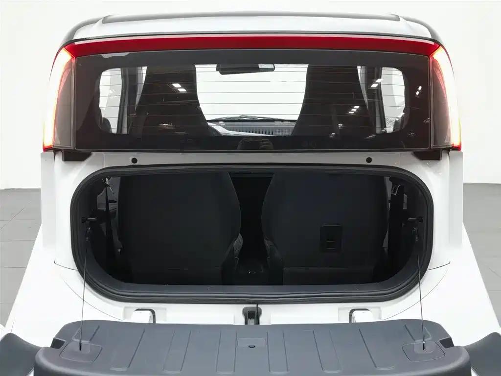 Wuling Nano EV 2022 — фото 16