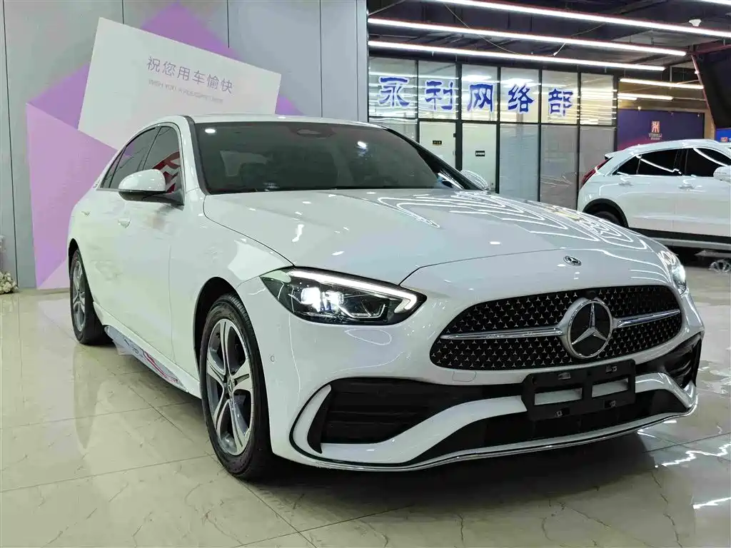 Mercedes-Benz C-Class 2022 — фото 3