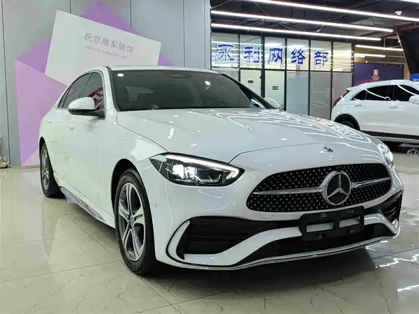 Mercedes-Benz C-Class 2022