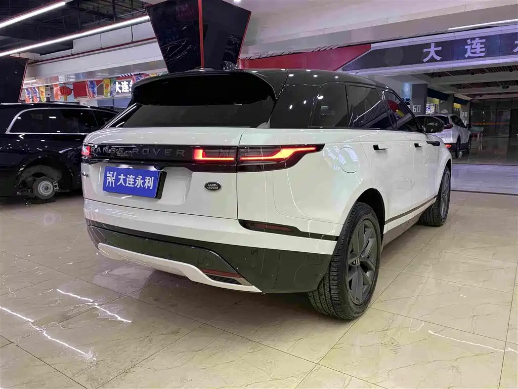 Land Rover Range Rover Velar 2024 — фото 17