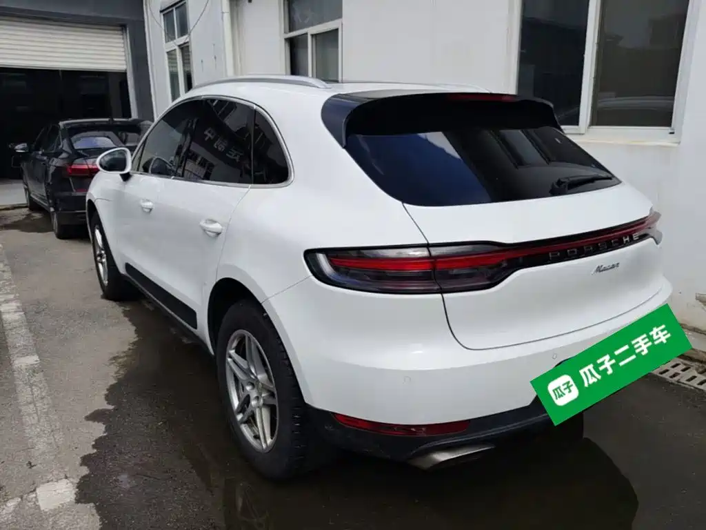 Porsche Macan 2020