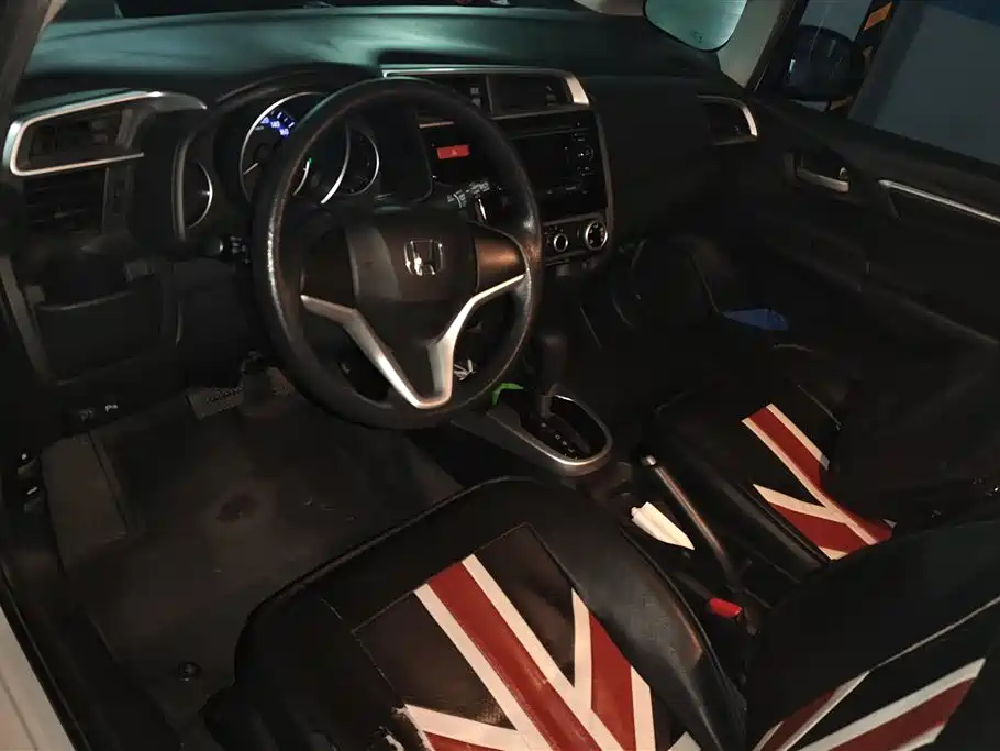 Honda Fit 2016 — фото 12