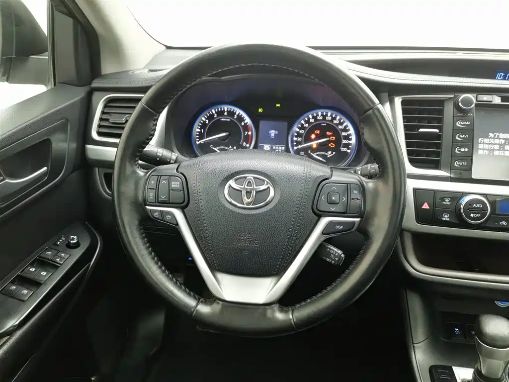 Toyota Highlander 2016 — фото 11