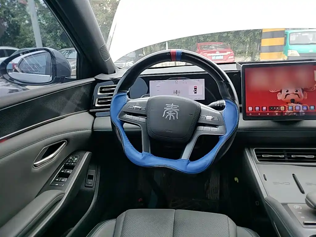 BYD Qin L 2025 — фото 11