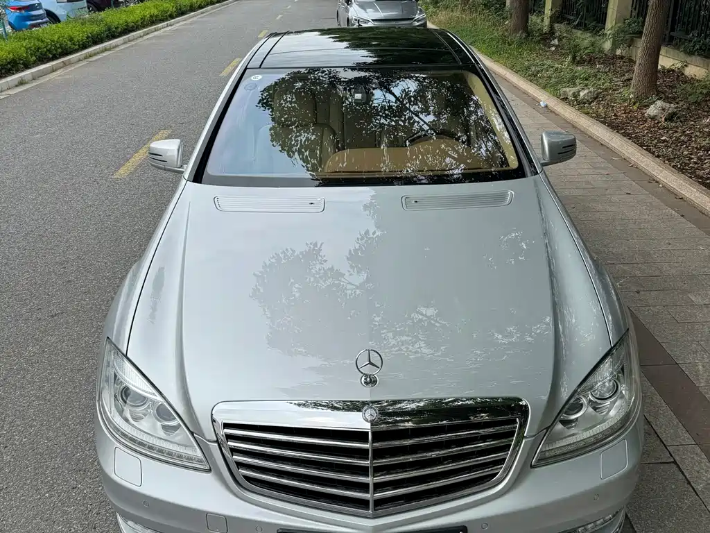 Mercedes-Benz S-Class 2013