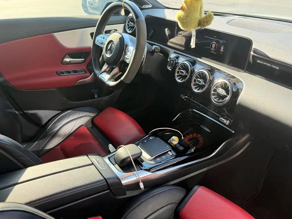 Mercedes-Benz CLA AMG 2020 — фото 6
