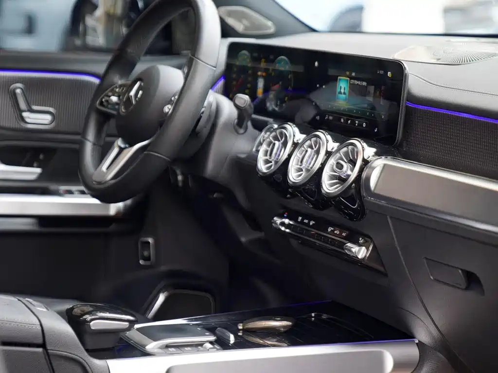 Mercedes-Benz GLB 2021 — фото 14