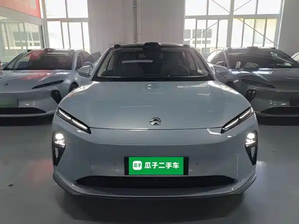 NIO ET5 2023