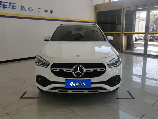 Mercedes-Benz GLA 2023