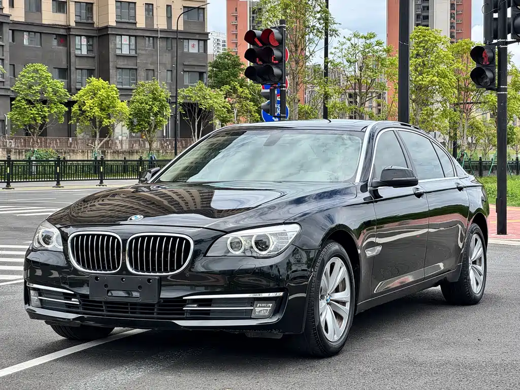 BMW 7 Series 2013