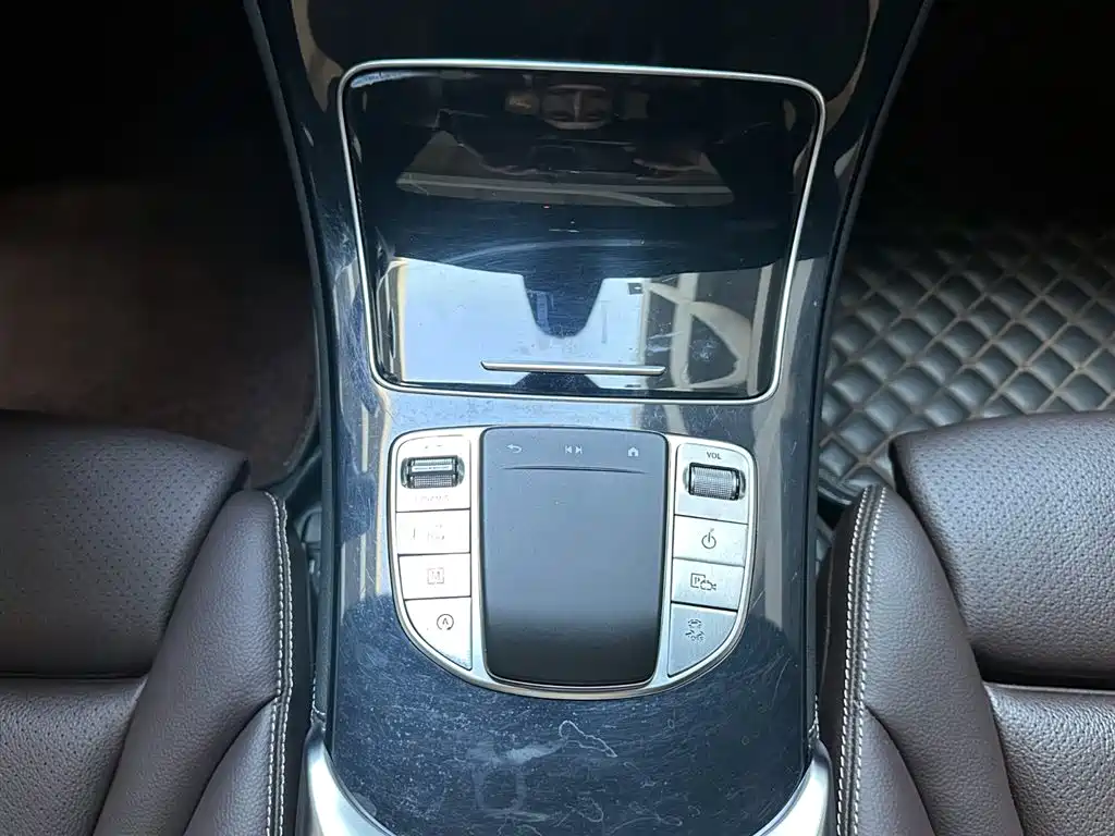 Mercedes-Benz GLC 2021 — фото 15