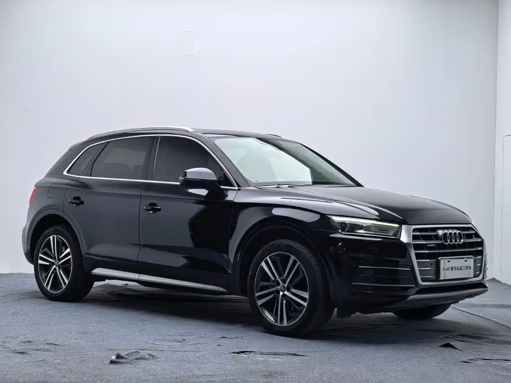 Audi Q5L 2020 — фото 5