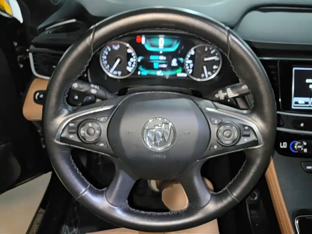 Buick LaCrosse 2017 — фото 11