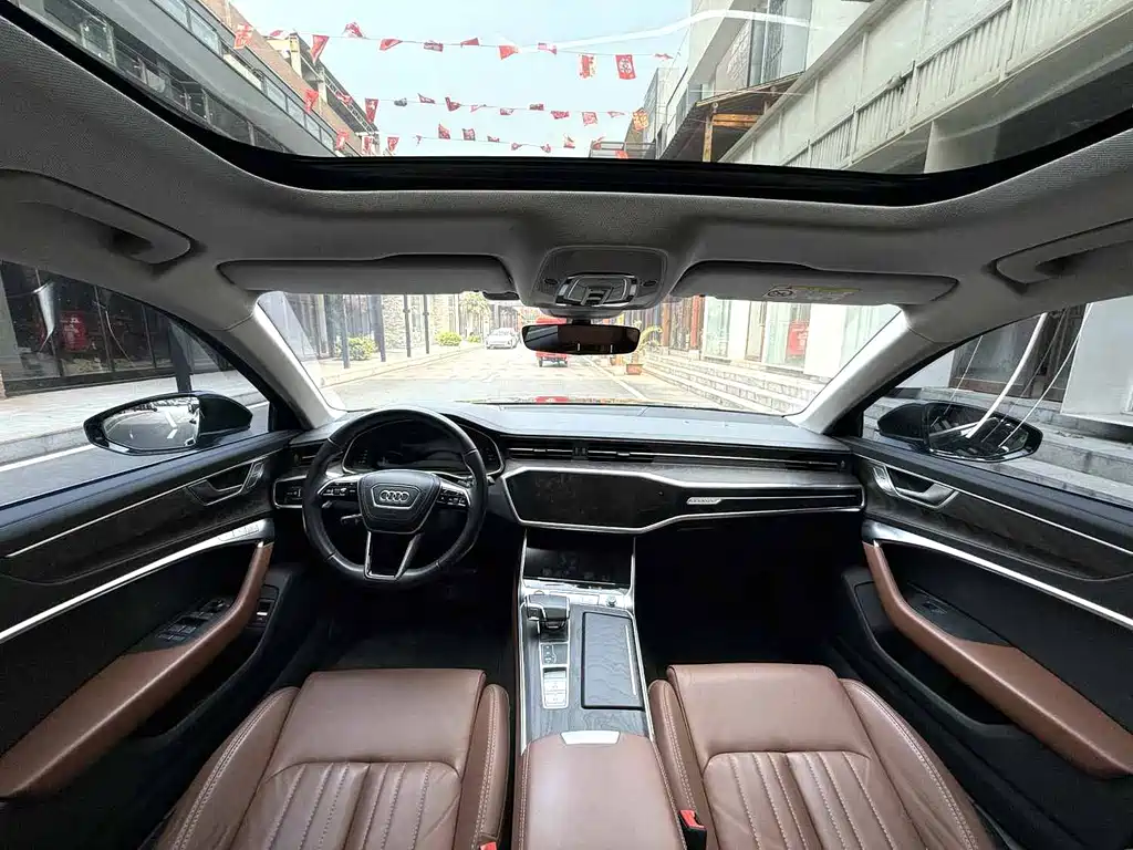 Audi A6L 2022