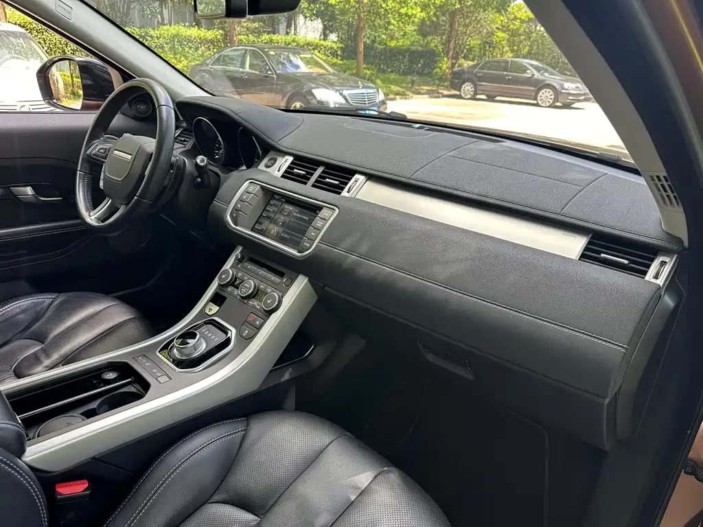 Land Rover Range Rover Evoque 2016 — фото 20