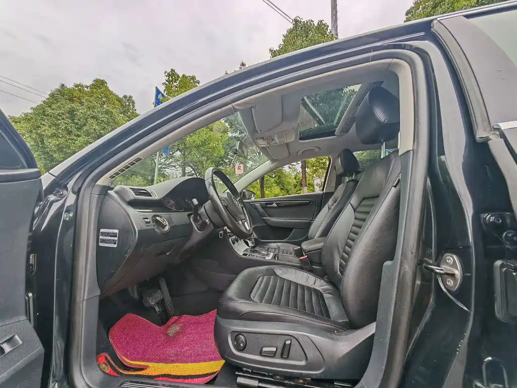 Volkswagen Magotan 2014