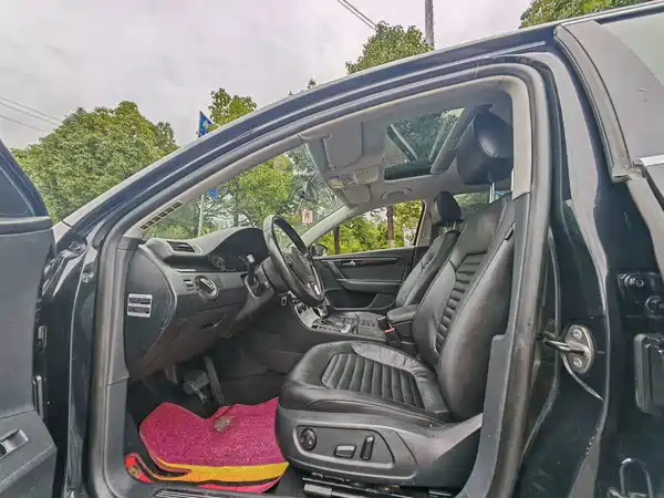 Volkswagen Magotan 2014