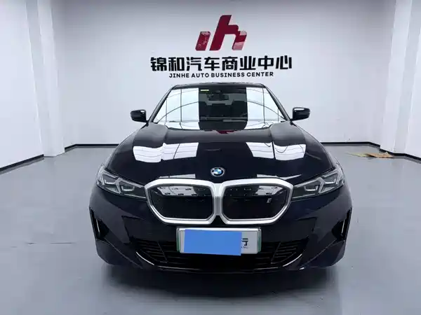 BMW i3 2024