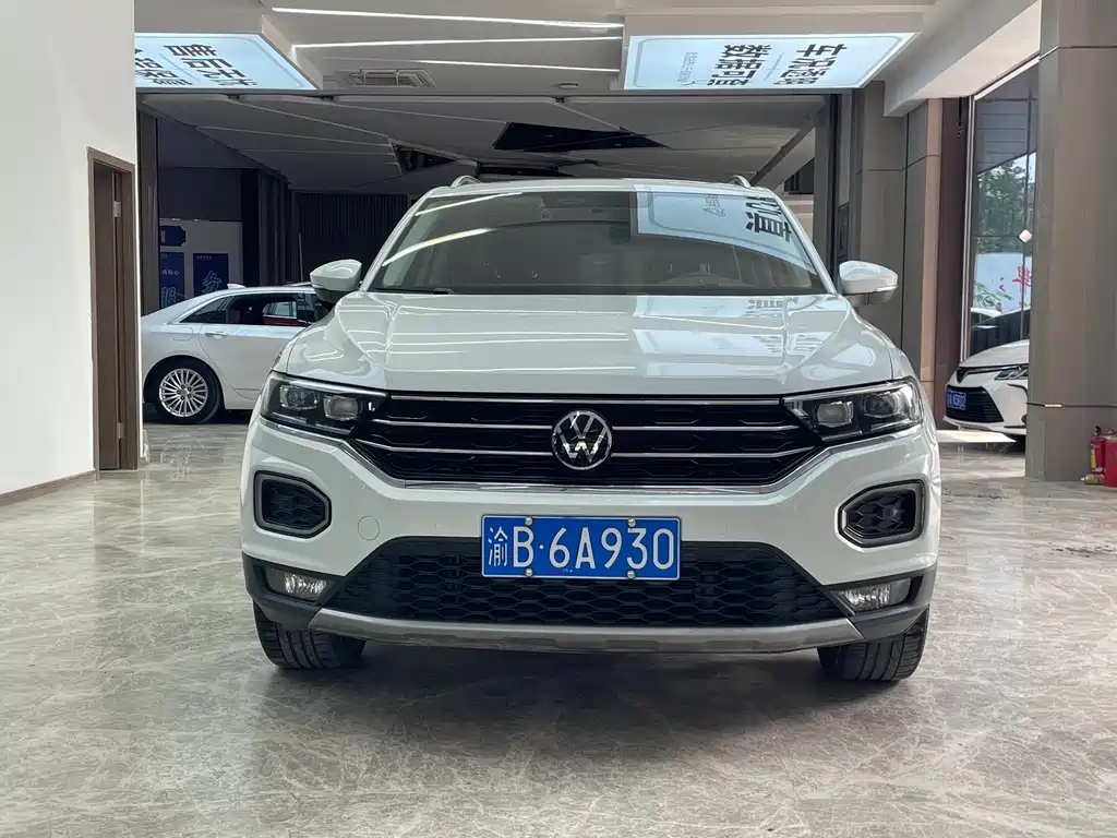 Volkswagen T-Roc 2022 — фото 2