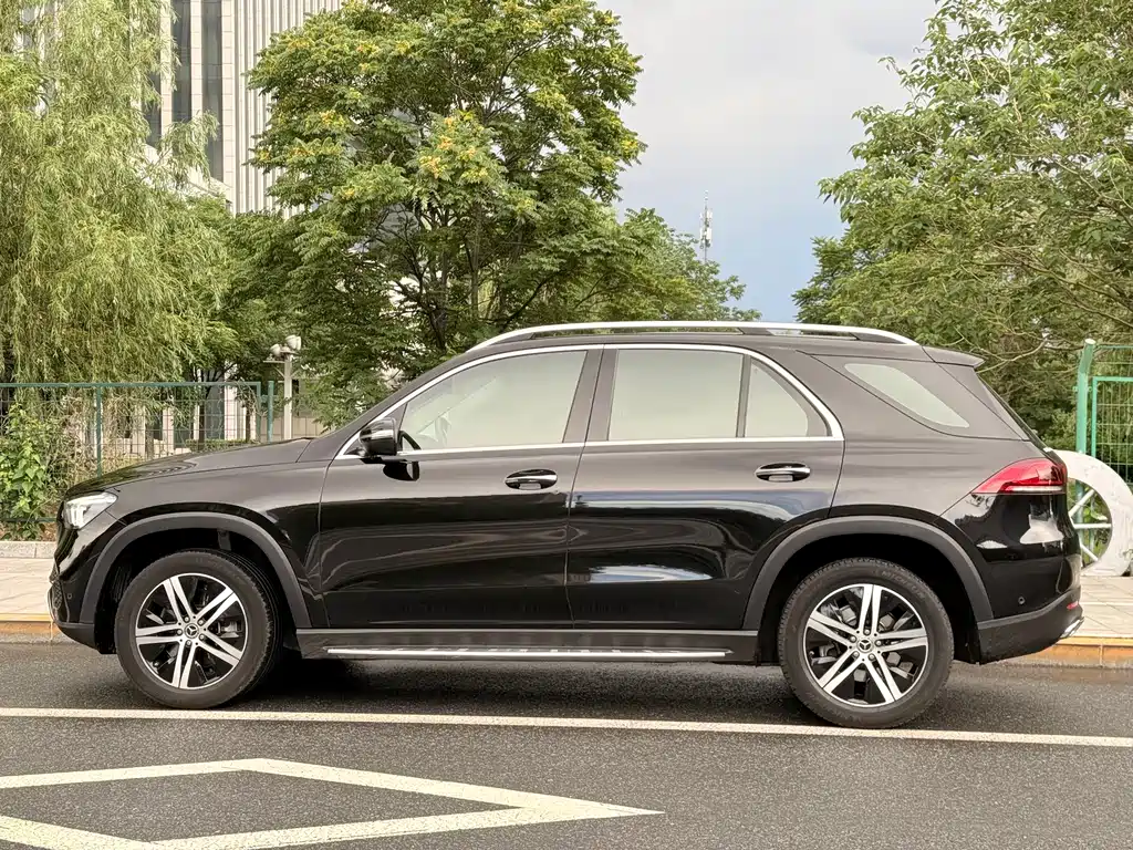 Mercedes-Benz GLE 2020 — фото 6