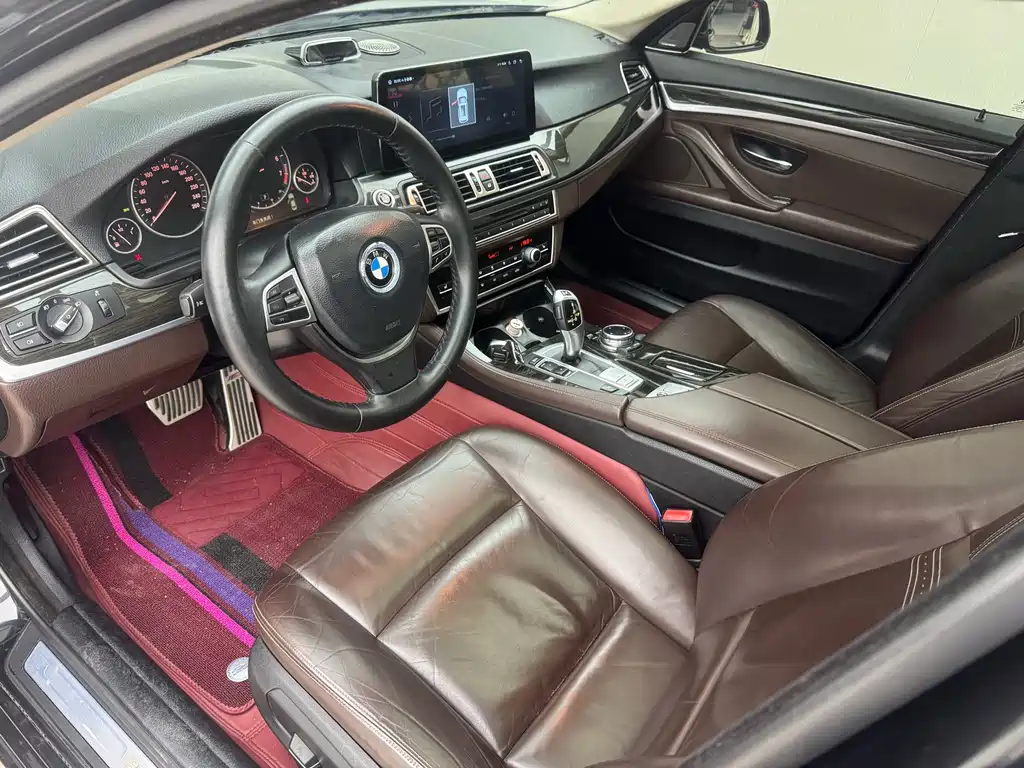 BMW 5 Series 2014 — фото 17