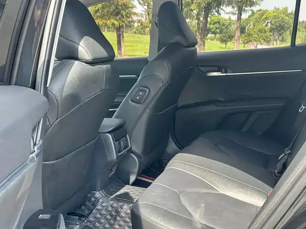 Toyota Camry 2023