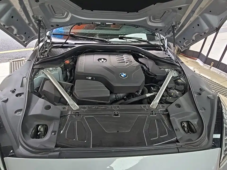 BMW Z4 2022 — фото 6