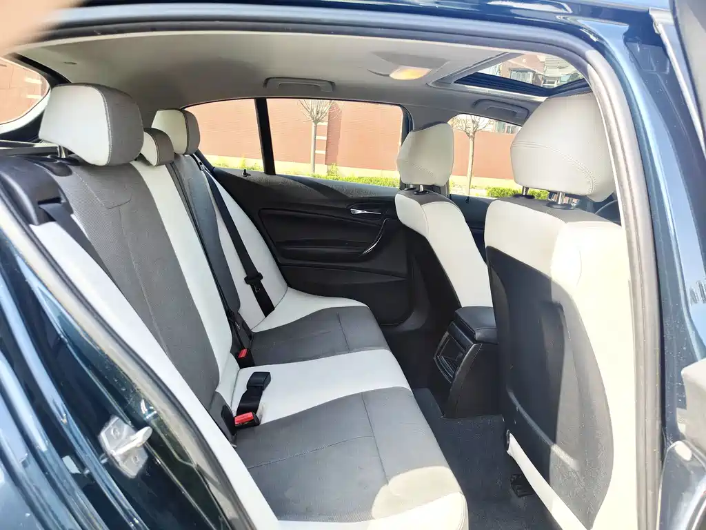BMW 1 Series 2015
