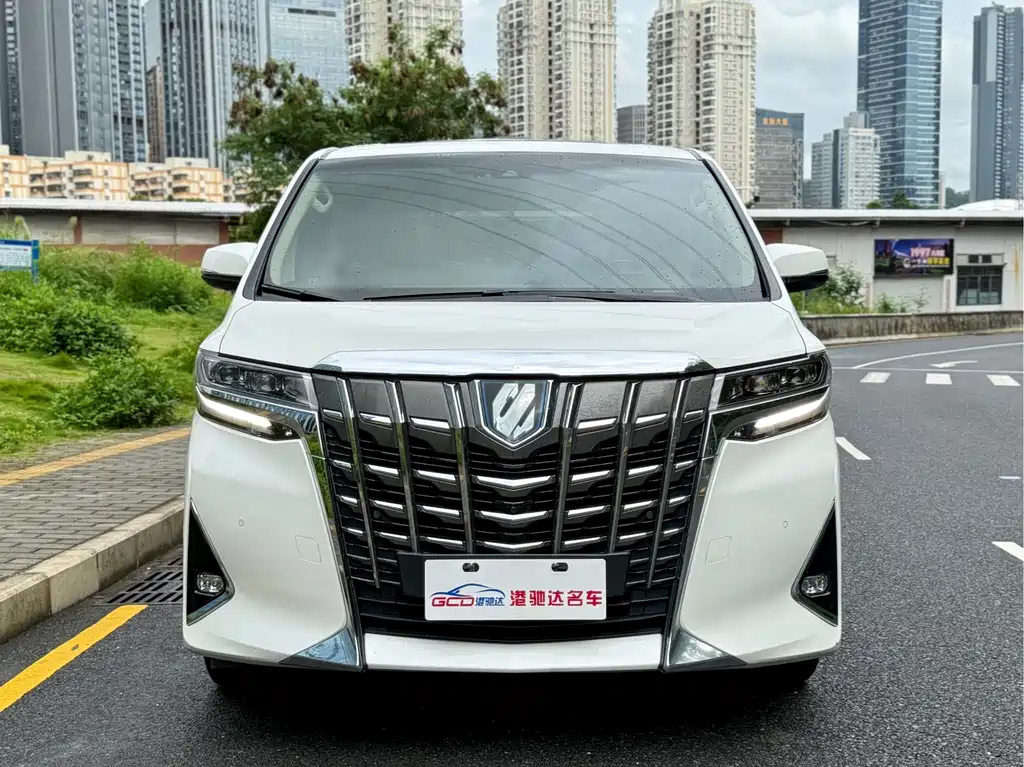 Toyota Alphard 2021 — фото 2