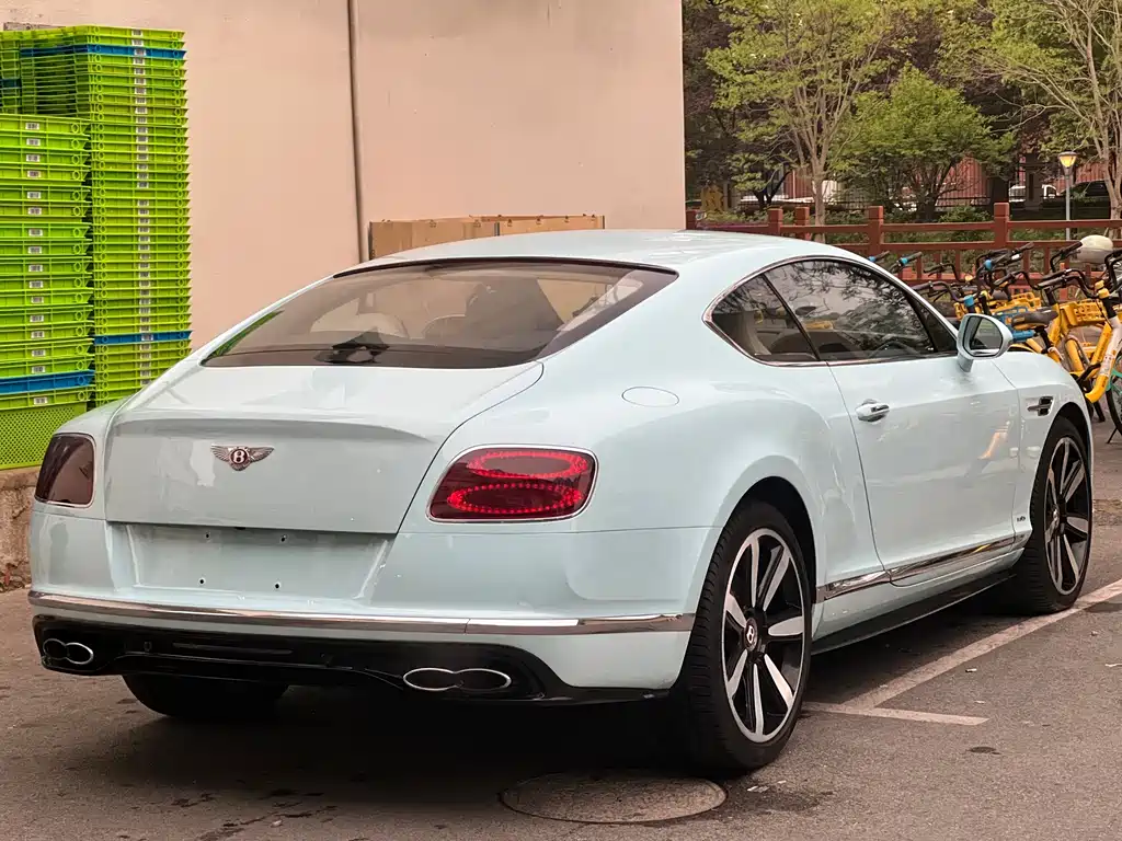Bentley Continental 2016 — фото 6