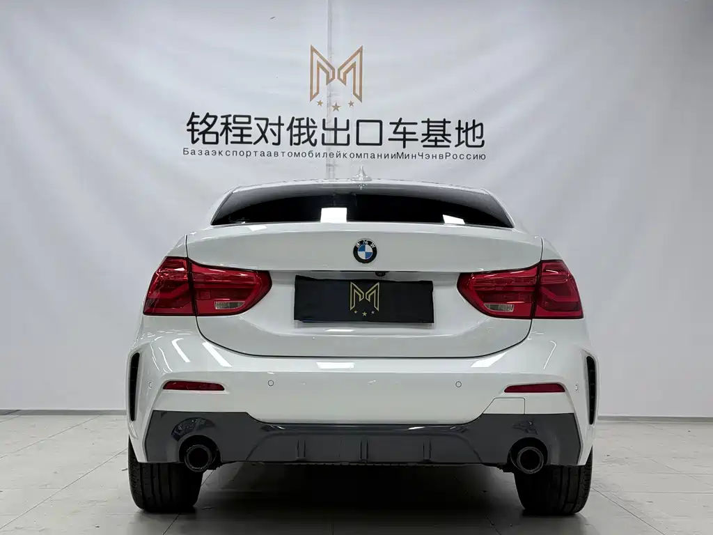 BMW 1 Series 2022
