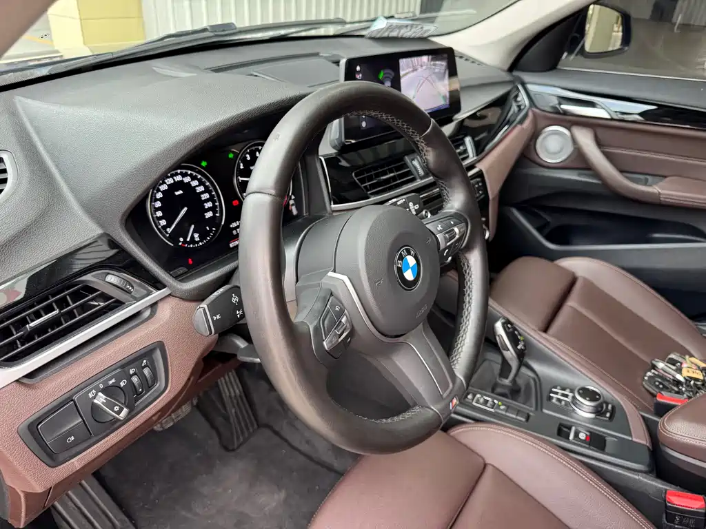 BMW X1 2022 — фото 12