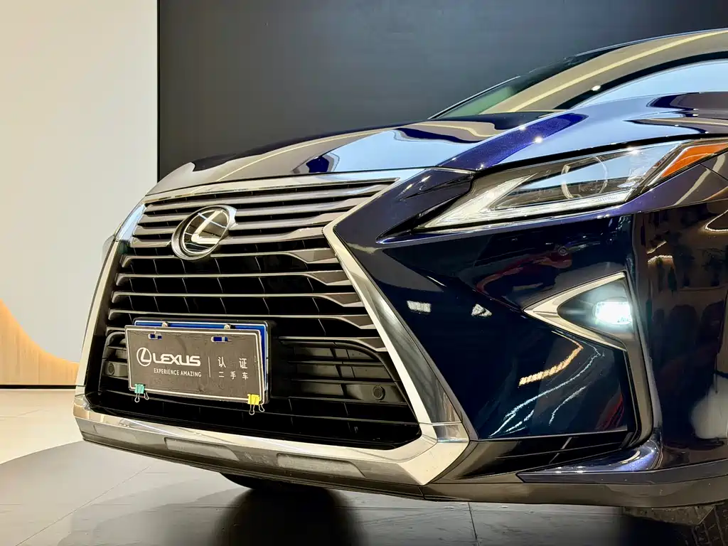 Lexus RX 2018 — фото 4