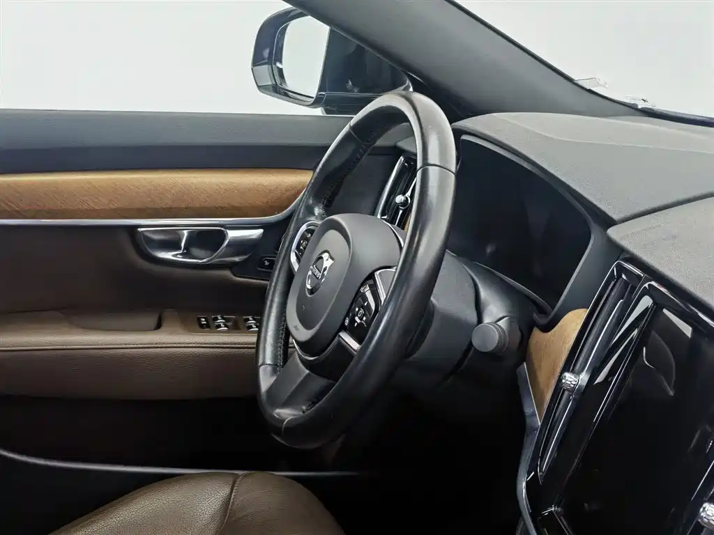 Volvo S90 2021 — фото 22
