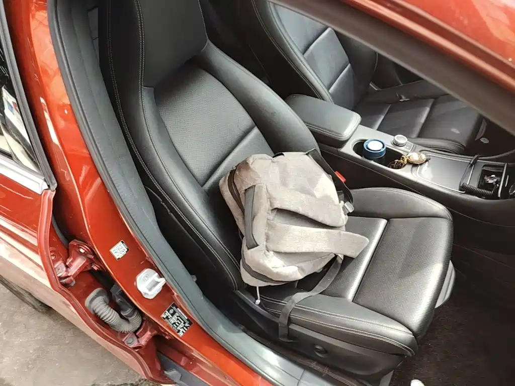Mercedes-Benz GLA 2017 — фото 25