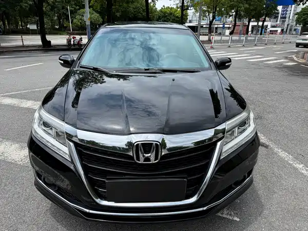 Honda Crider 2016