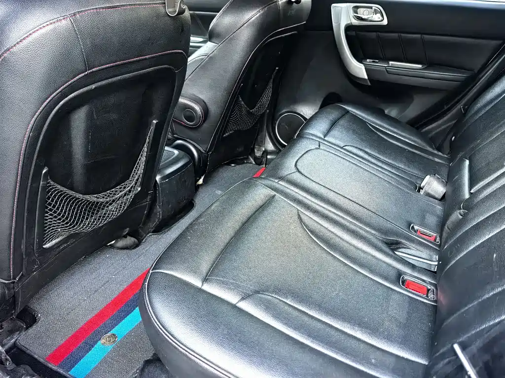 Haval H6 2013 — фото 10