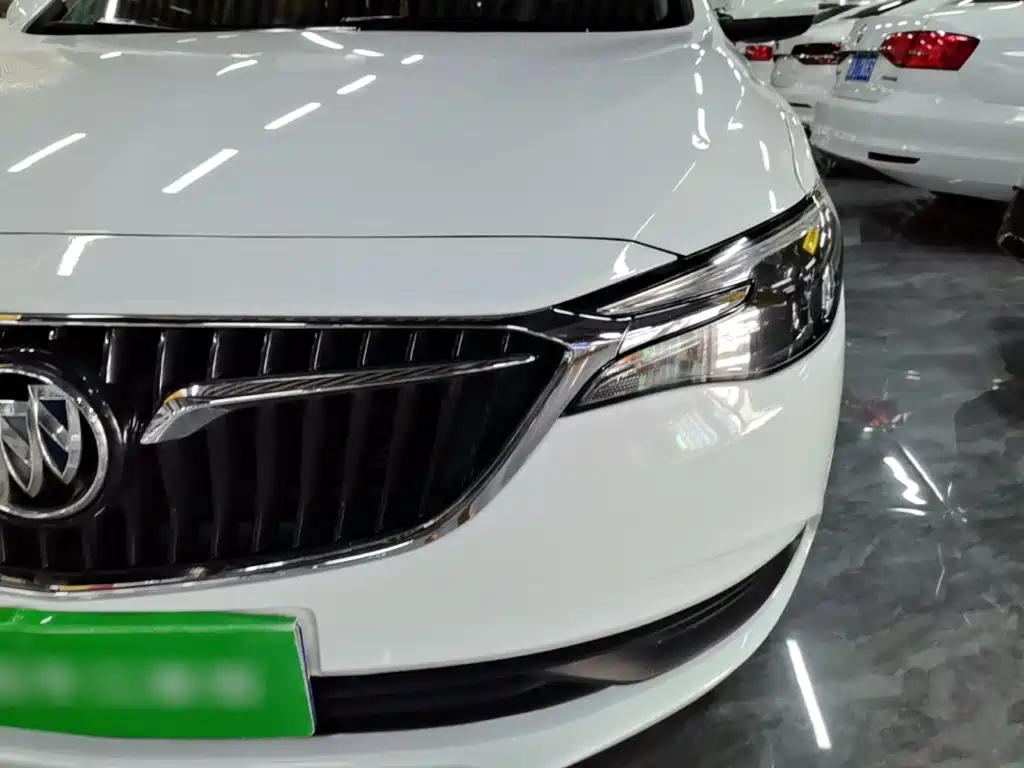 Buick Excelle GT 2018 — фото 24