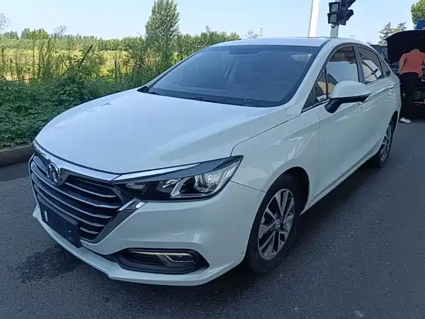 BAIC Shenbao D50 2022
