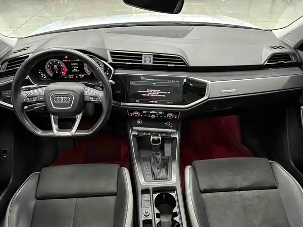 Audi Q3 2022