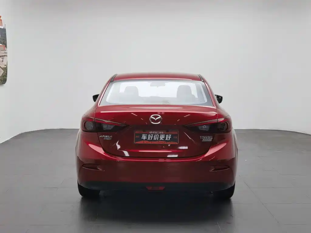 Mazda 3 Axela 2018