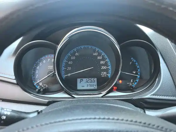 Toyota Yaris L 2016