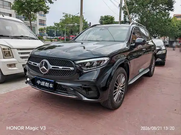 Mercedes-Benz GLC 2025