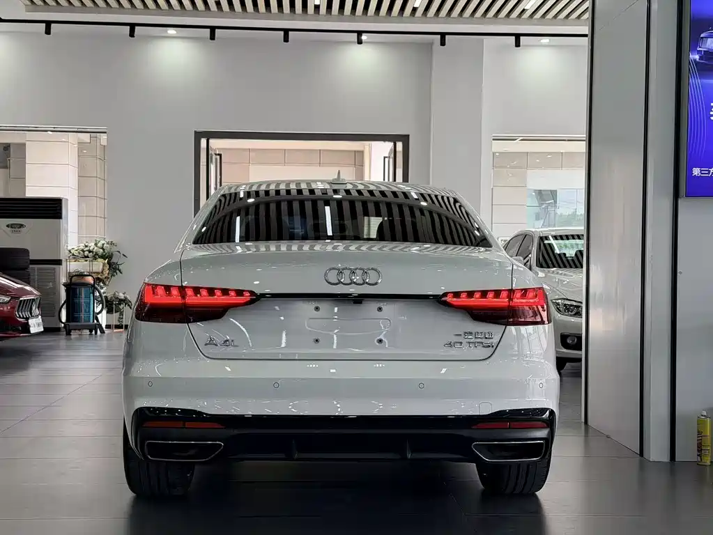 Audi A4L 2024