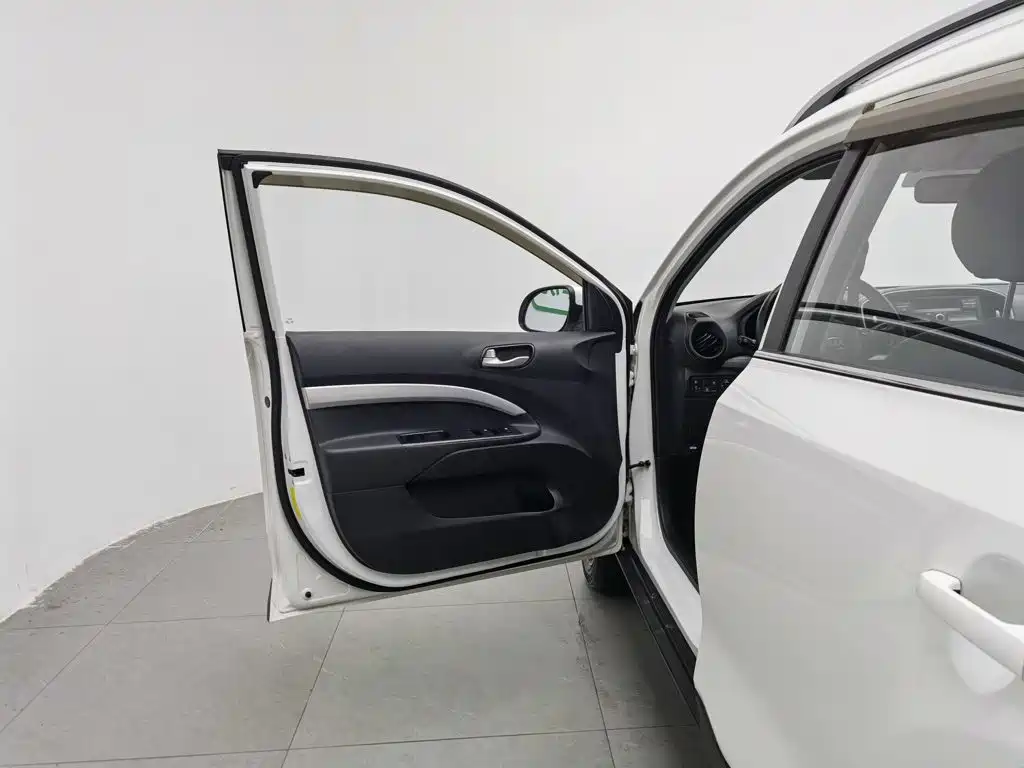 Kia KX1 2019 — фото 8